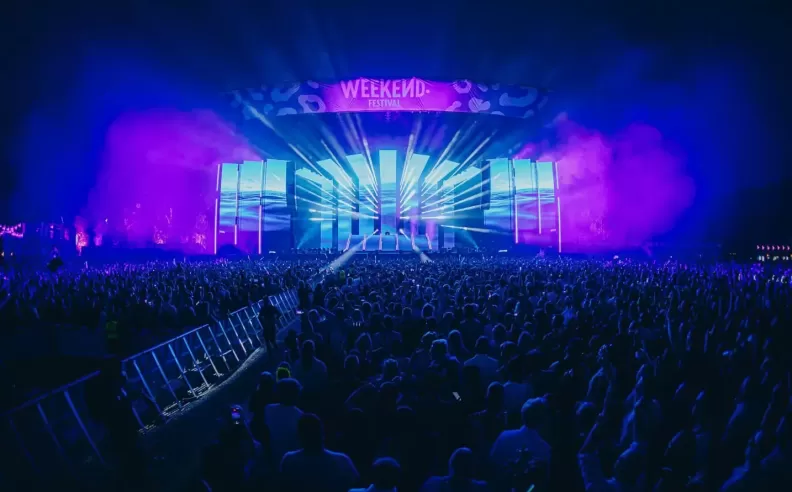 Experience the Ultimate Fan Weekend of Nonstop Excitement and Energy
