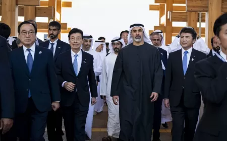 زيارة ولي عهد أبو ظبي لجناح الإمارات في اكسبو 2025 أوساكا
