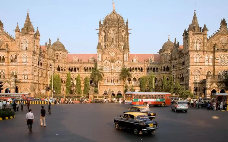 Mumbai and the Spark of Bollywood