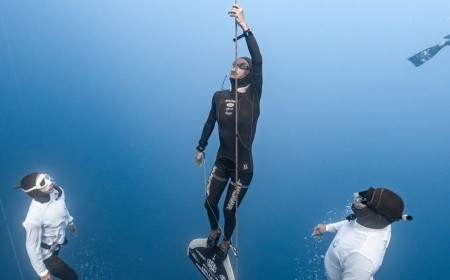 ترحب شركة Sun Diving بالبطلة العالمية في الغوص الحر أليشيا زيكيني