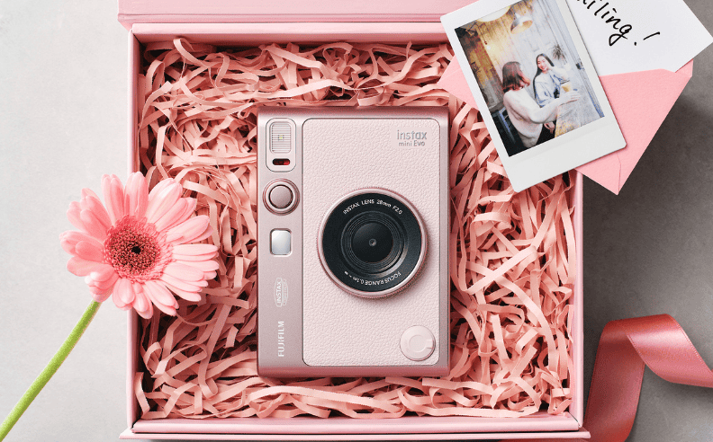 Fujifilm Instax Mini Evo Gentle Rose: The It-Girl Camera of 2025
