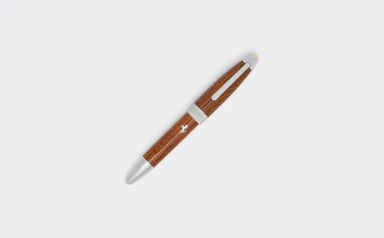 قلم Montblanc Meisterstück Great Masters Ferrari Classica Fountain