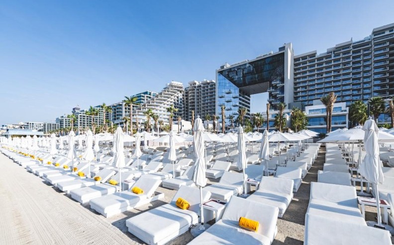 Make the most of the season at Dubai’s Hottest Pools and Beach Clubs at FIVE Hotels and Resorts