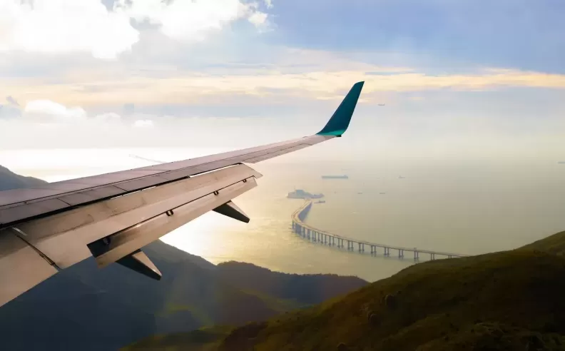 Surviving the World’s Longest Flights with Comfort and Style