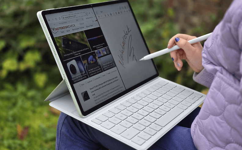 HUAWEI MatePad 12 X Marks a New Era of Productivity with Cutting-edge PaperMatte Screen and Stylus
