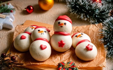 Celebrate Christmas at the World’s Tallest Hotel Ciel Dubai Marina