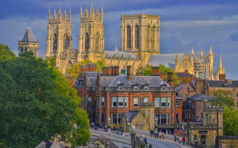 From forage to feast: innovative food and drink experiences