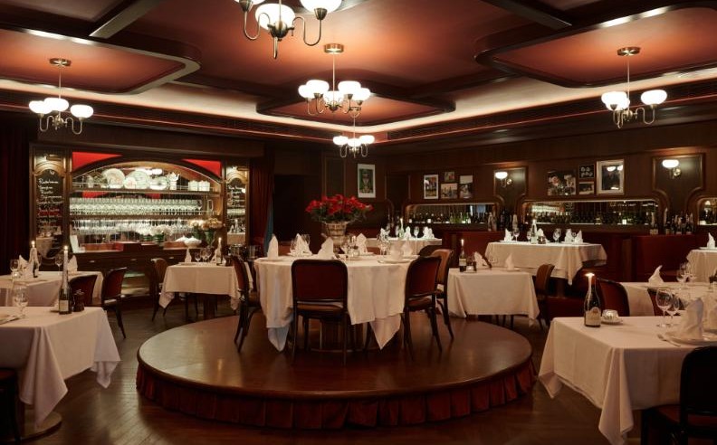 Jean-Pierre, La Vache! at The Peak & Roganic