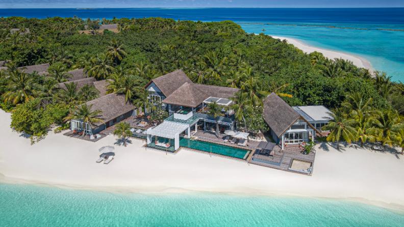 Honour UAE National Day with Specially Curated Escapes for the travellers at Four Seasons Resorts Maldives