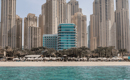 Hilton Dubai Jumeirah unveils stunning transformation as it celebrates 25 years