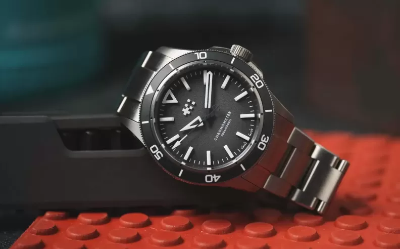 Christopher Ward C60 Trident Lumière الابداع في التفاصيل