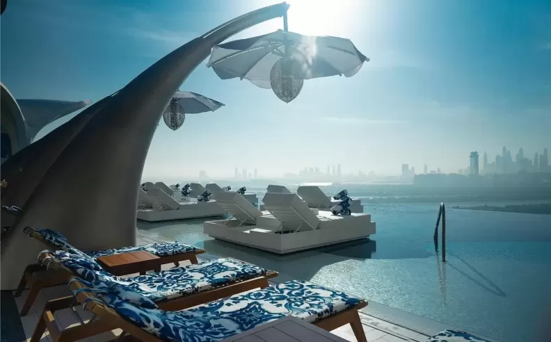 Pools, Beaches, and Aquaventure