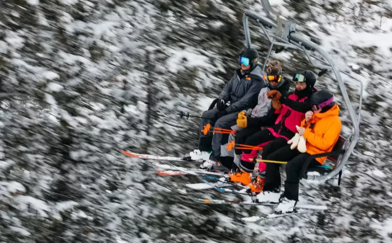 Conquer the Slopes With the Top Mens Ski Jackets 2026