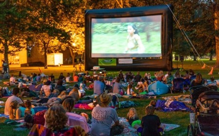 عودة الحدث الجماهيري سينما تحت النجوم إلى أبراج بحيرات الجميرا