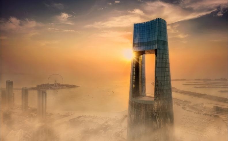 Ciel Dubai Marina: Architectural Landmark