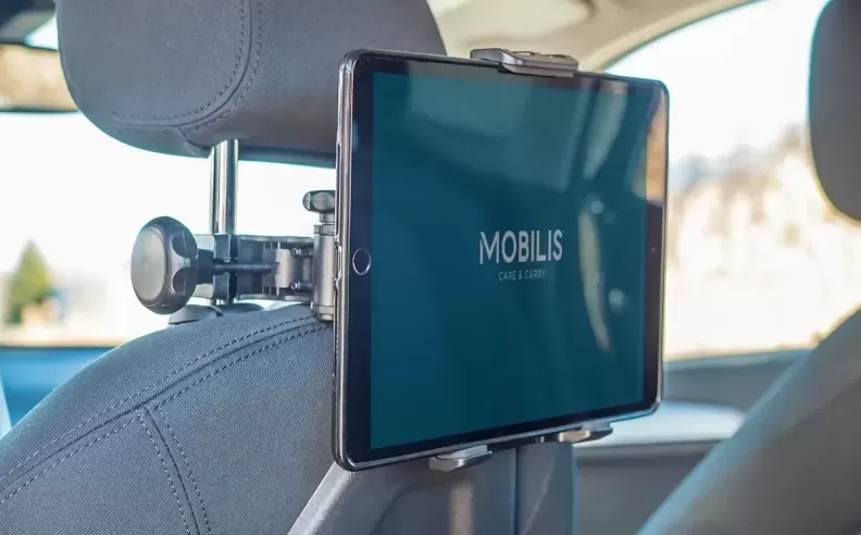 حامل الآيباد لمسند الرأس