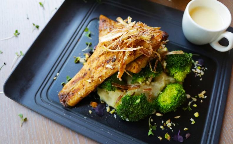 عشاء ليلة رأس السنة الفاخر 