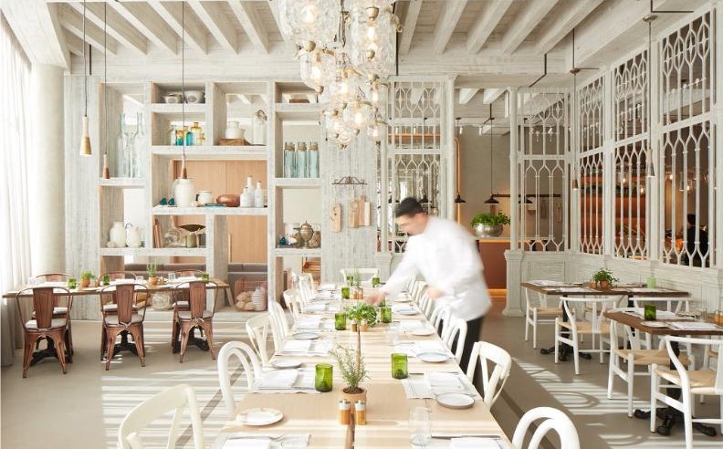 غداء عيد الميلاد بلمسة نعومي الخاصة