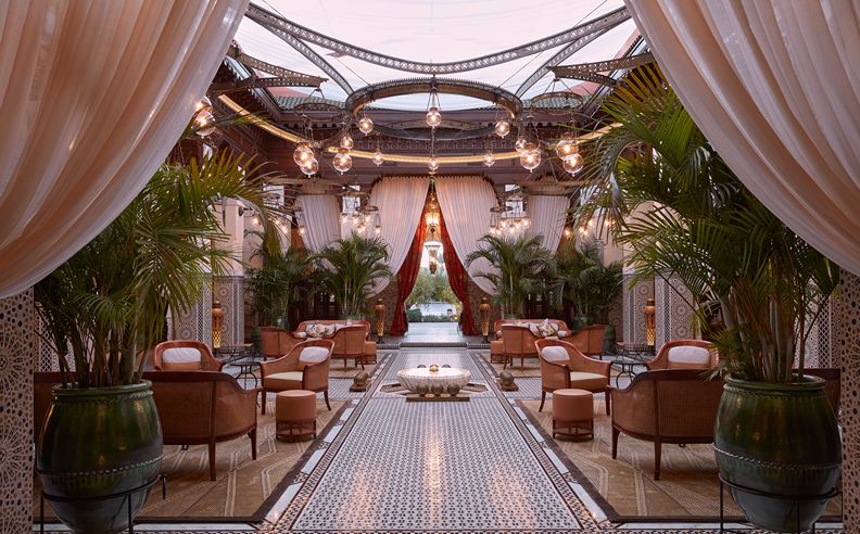 رويال منصور مراكش يتصدّر قائمة أفضل 50 فندقًا في العالم