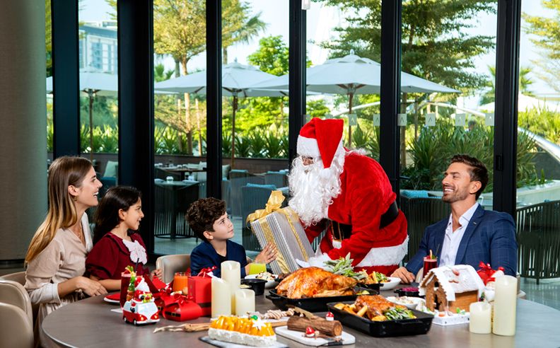 Festive Dining at The Restaurant, Address Beach Resort