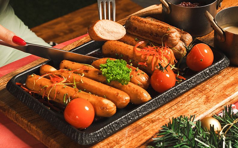 Bruno’s Christmas Market: Festive Bavarian Celebrations in Dubai