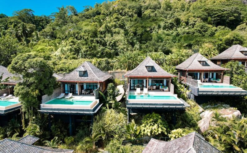 Romance & Slow Mornings