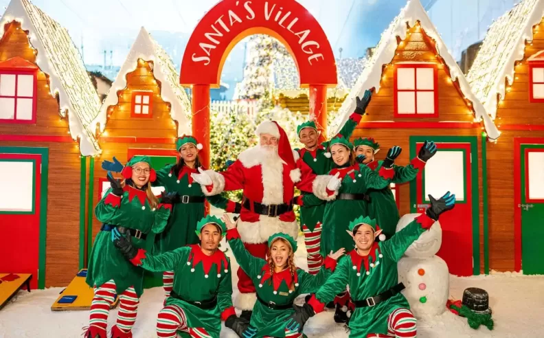Santa Claus in Ski Dubai’s Winter Wonderland
