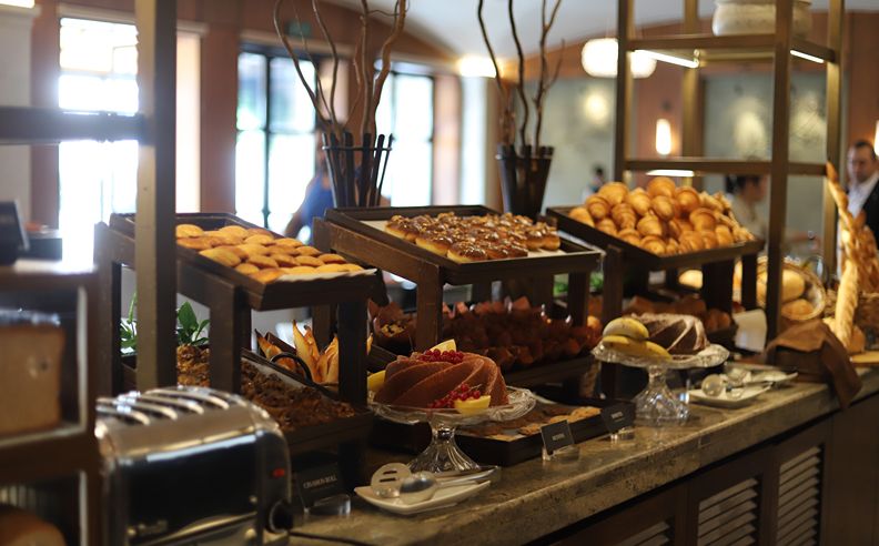 تجارب العطلات واحتفالات الأعياد الفاخرة في الأردن