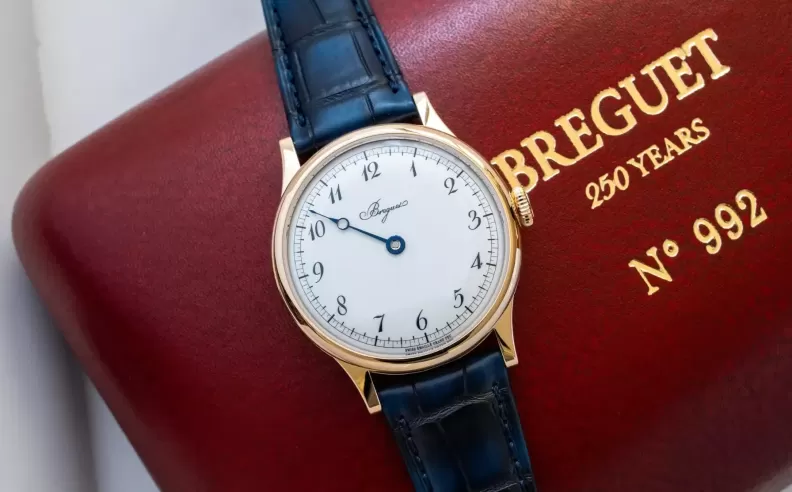 ساعة Classique Souscription