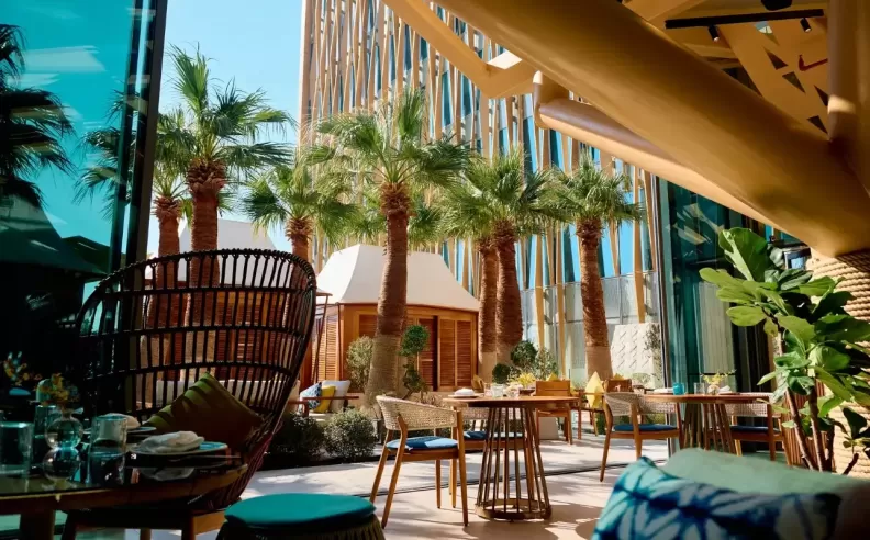 نكهات تبقى في الذاكرة: أفضل مطاعم الكويت في قائمة واحدة