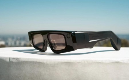 Snap Inc. to Unveil Next-Generation AR Spectacles for the First Time in the UAE at BRIDGE Summit 2025