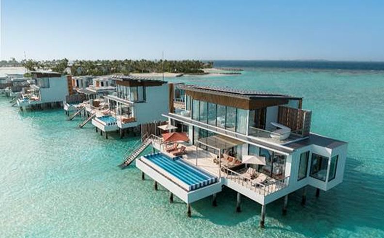 منتجعات المالديف للاحتفال باليوم الوطني الإماراتي