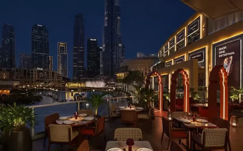 أمسية مطعم موسم في دبي مول