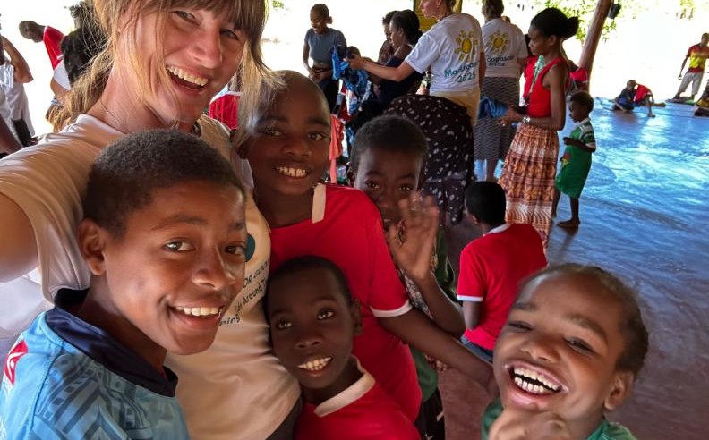 Ithara.ae Supports Sunrise Centre with Vouchers for Good