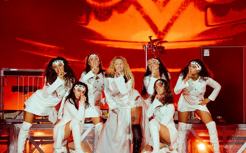 Elyanna Hits the Abu Dhabi Grand Prix Stage with Arabic-Latin Fusion