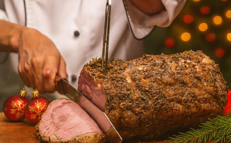 غداء جنغل روست – كل يوم أحد في جاردن لاونج