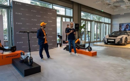 إي في لاب تتعاون مع بيور إلكتريك وتطلق مجموعة جديدة من السكوترات الكهربائية