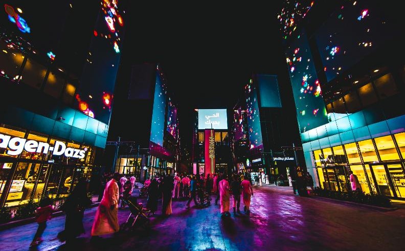 The Groves: Refined Evenings Amid Winter Magic