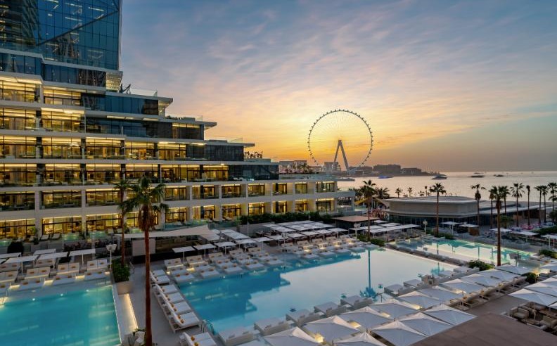 Your Ultimate Holiday Staycation at FIVE LUXE JBR, From Festive Feasts to Show-Stopping NYE Celebrations