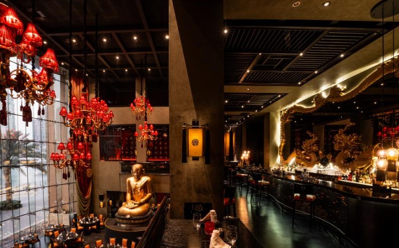 بودا بار دبي ليلة رأس السنة مع التنين الذهبي