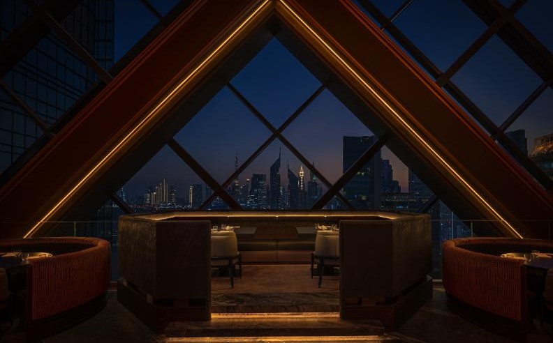 وجهة جديدة تنضم إلى قطاع المطاعم الراقية في دبي نوبو ون زعبيل يفتح أبوابه في يناير 2026