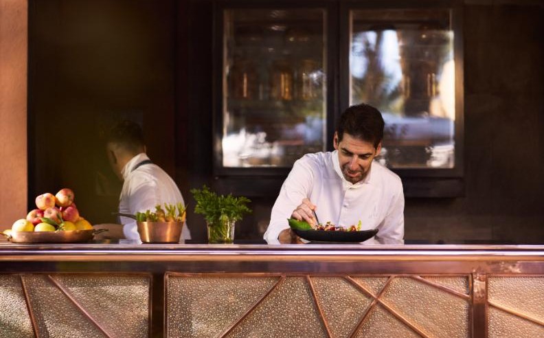 الأخوان ألاجمو يستحضران المأكولات العابرة للثقافات إلى مطعم 