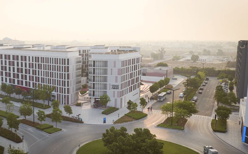 فندق نِست في الشارقة: إدارة أرادَ وتجربة ضيافة عصرية