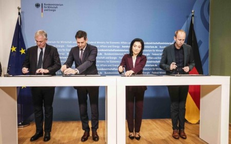 MSC Cruises and Meyer Werft sign landmark agreement for six next-generation cruise vessels