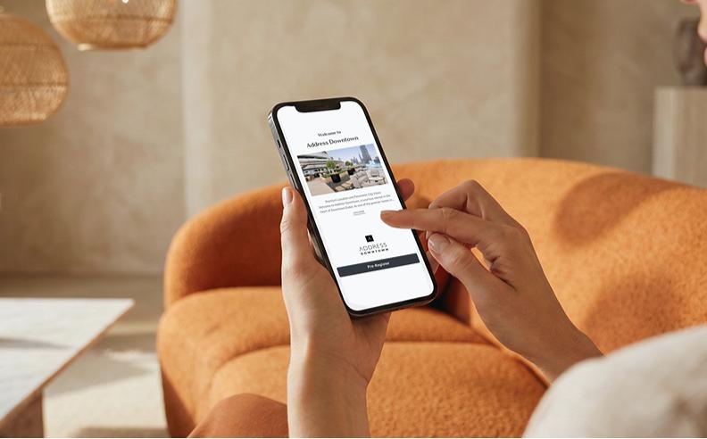 فندق العنوان وسط المدينة يطلق خدمة التسجيل الرقمي للضيوف