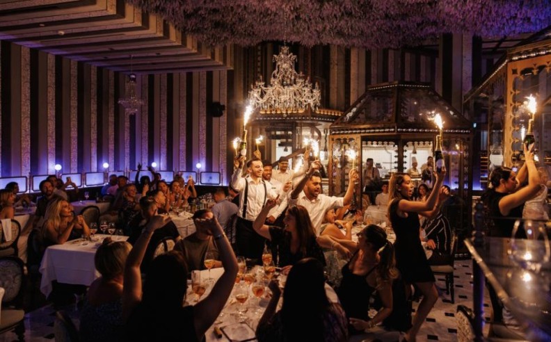 Elegant Dinner Parties and Christmas Eve Highlights at FIVE LUXE JBR