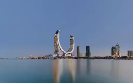 تجارب فاخرة من الصباح حتى المساء في Raffles Doha وFairmont Doha لعشاق الذوق الرفيع