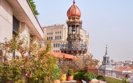 فندق فورسيزونز مدريد يوفر تجربة مقصورة خاصة لمشاهدة المباريات في ملعب لوس بلانكوس لضيوف الأجنحة