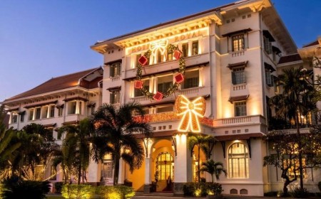 Raffles Cambodia Marks the Holiday Season with Elegance and Warmth
