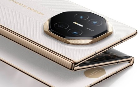 HUAWEI Mate XT ULTIMATE DESIGN Remains the Trifold Benchmark